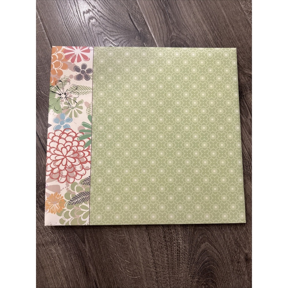 K&Company Floral Patterned Scrapbook 12x12 Green New